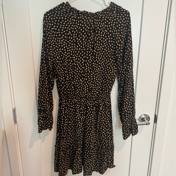 The Drop Women's Black/Tan Polka-dot Tiered V-neck Mini Dress - size Small - Picture 4 of 6